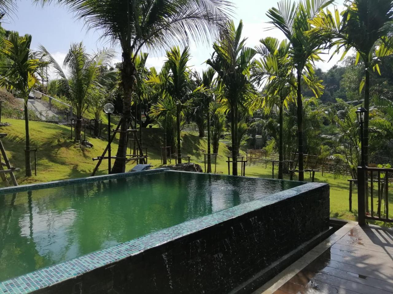 Thanburi Resort Chom Thong Extérieur photo