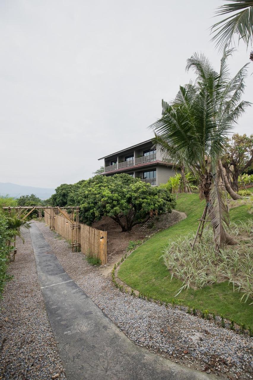 Thanburi Resort Chom Thong Extérieur photo