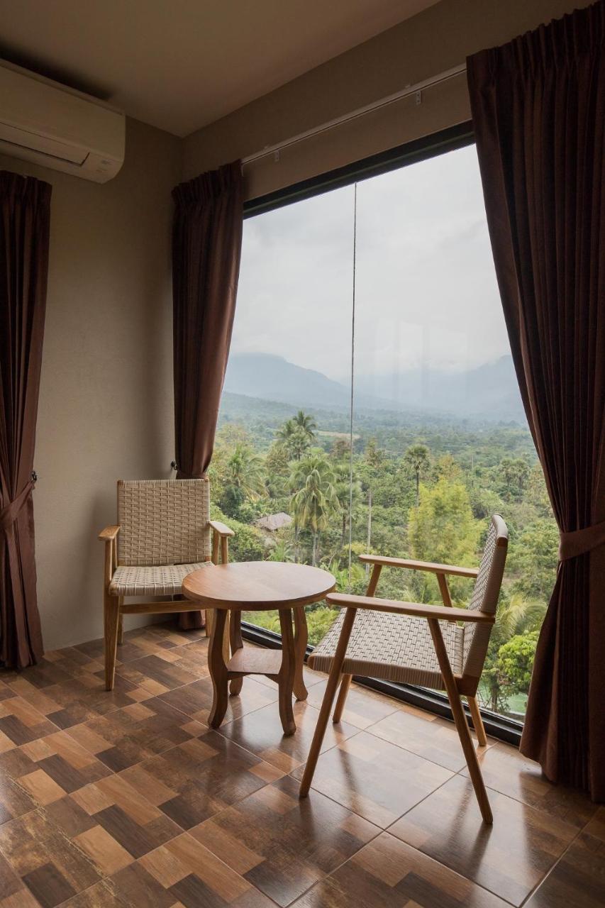 Thanburi Resort Chom Thong Extérieur photo