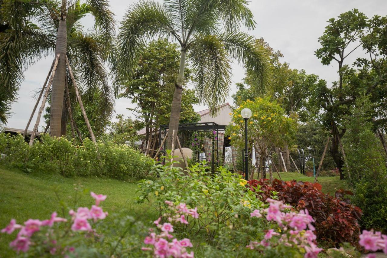 Thanburi Resort Chom Thong Extérieur photo
